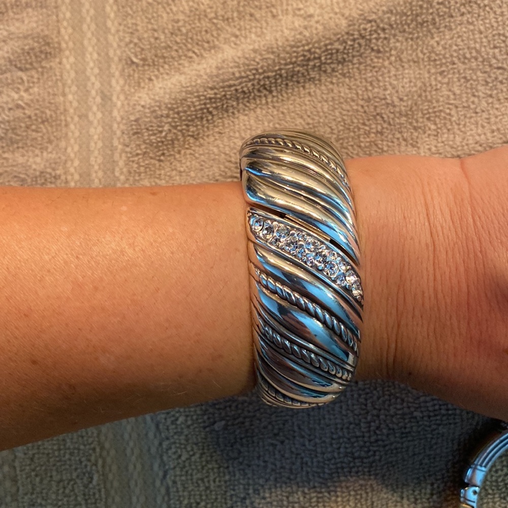 Brighton Bangle Excellent condition - Picture 3 of 3